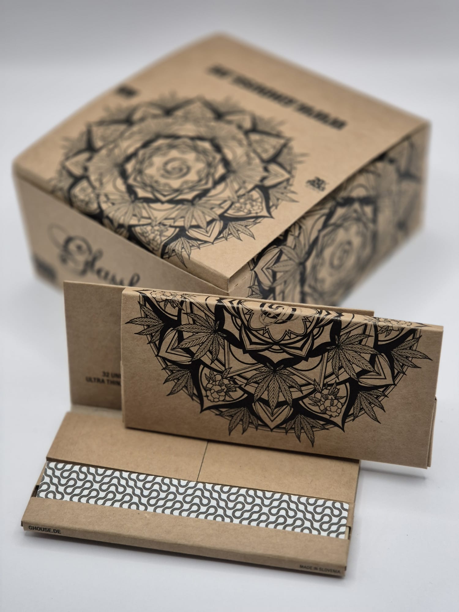 King Size Slim Mandala Kraft Edition unbleached - supernatural - 32 Blatt + Tips
